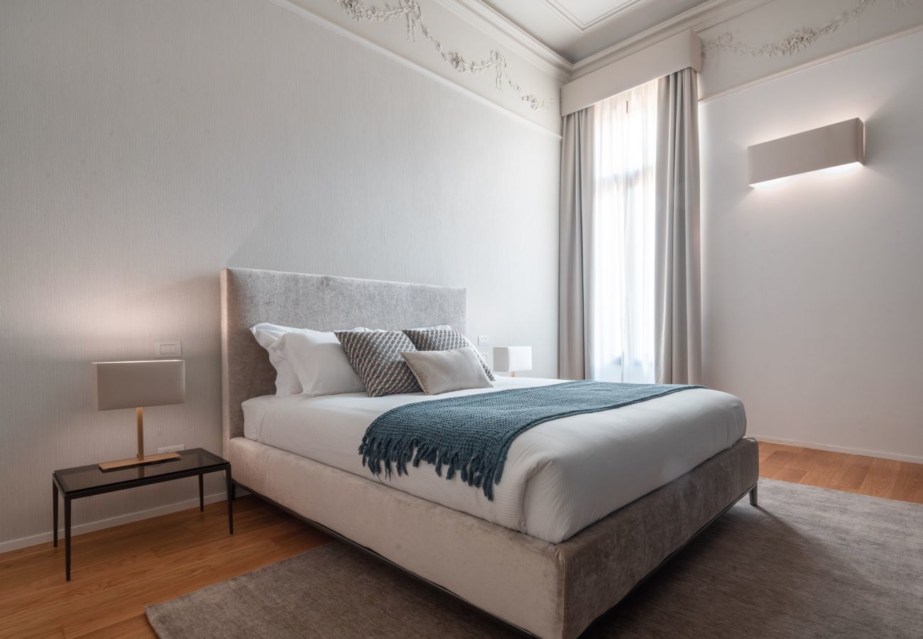 Rent by room in Venice - Rose