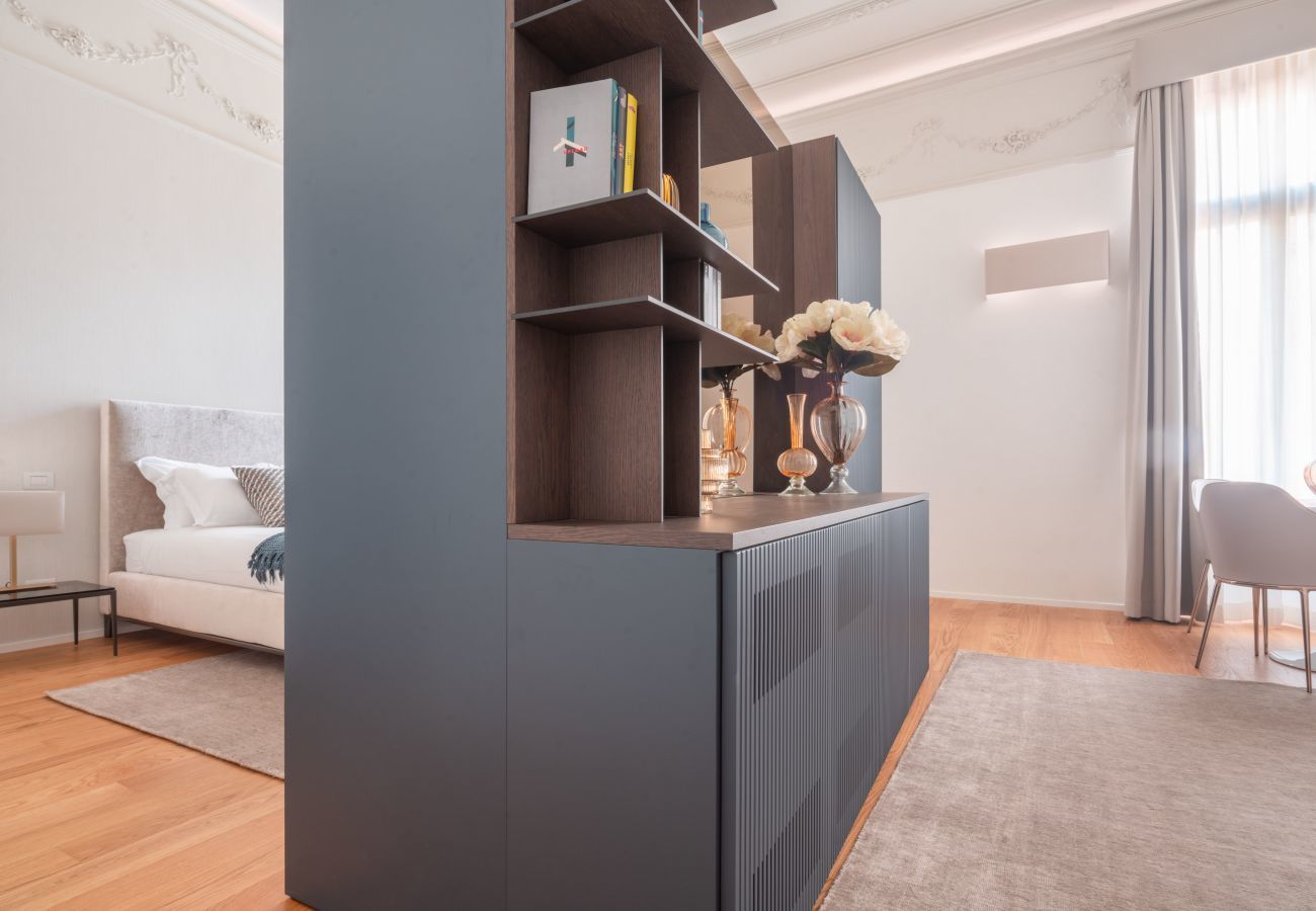 Rent by room in Venice - Rose