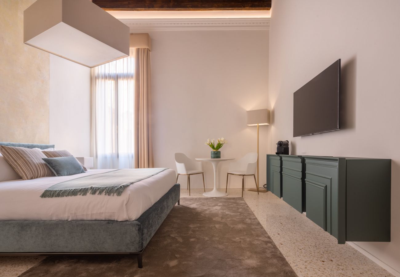 Rent by room in Venice - Dalia