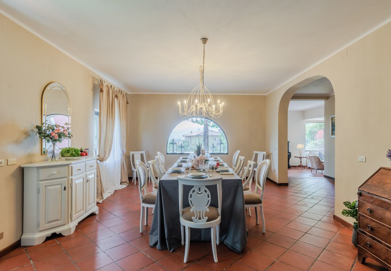 Villa in Bientina - Cà Uvenere, Modern Farmhouse with Pool