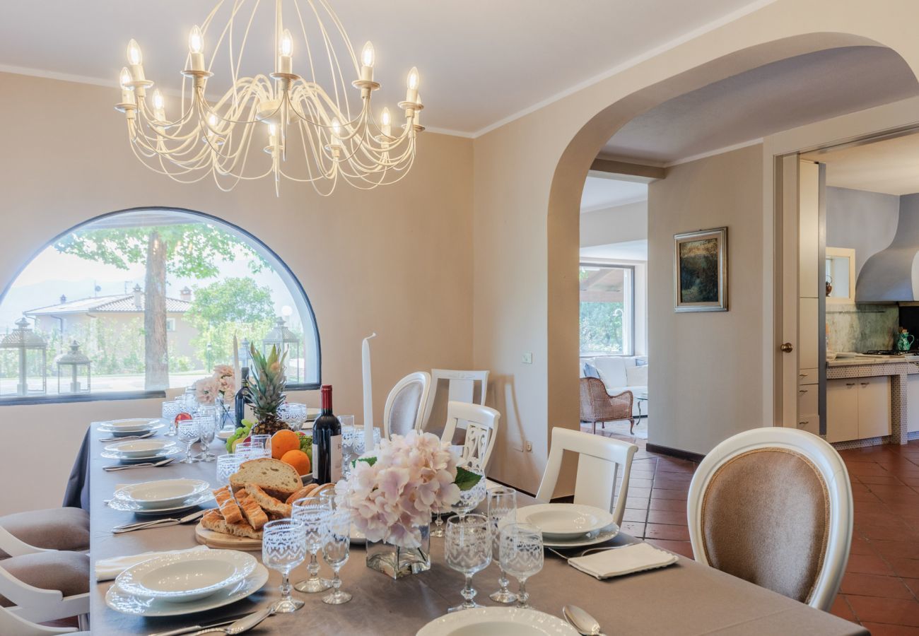 Villa in Bientina - Cà Uvenere, Modern Farmhouse with Pool