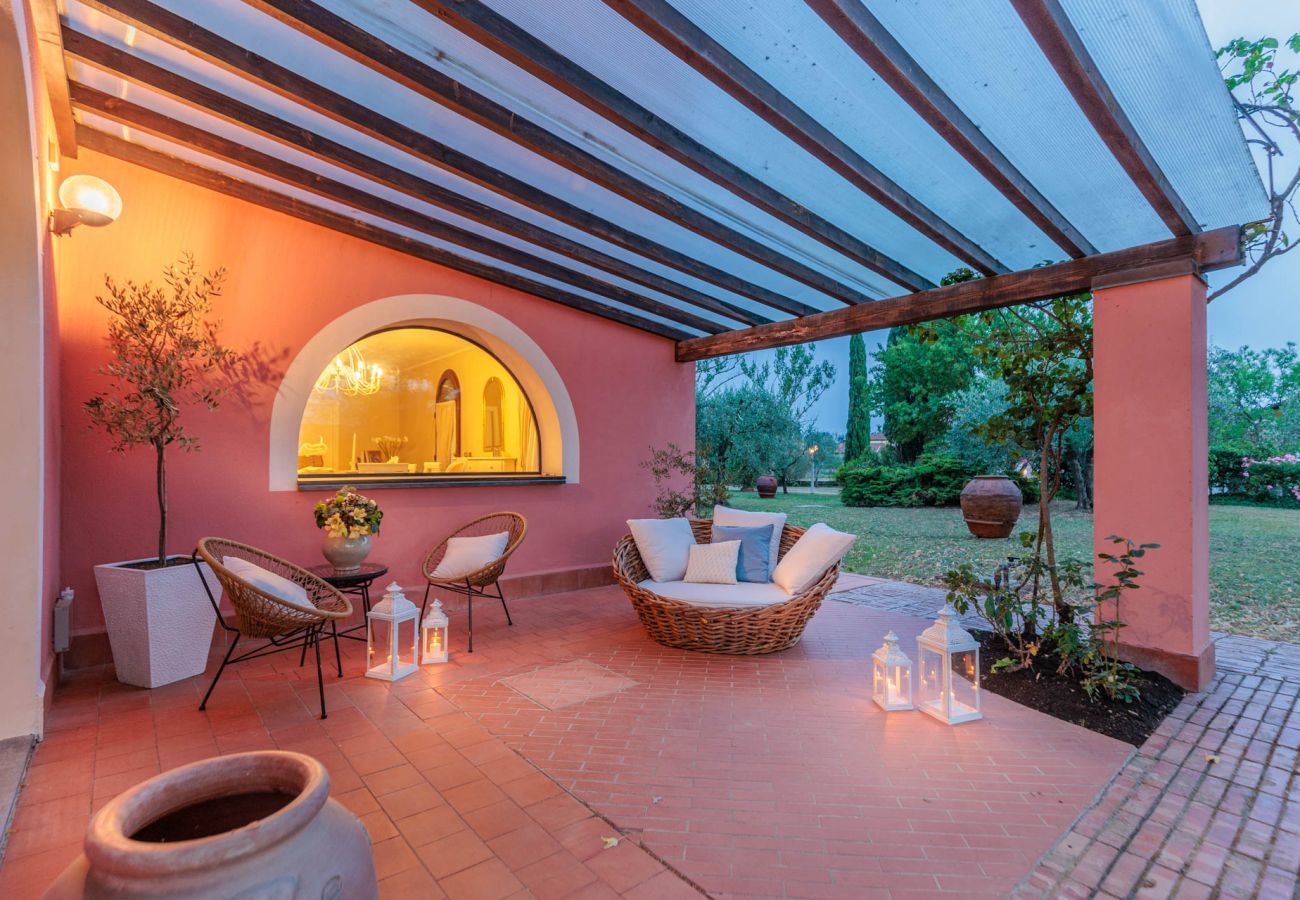 Villa in Bientina - Cà Uvenere, Modern Farmhouse with Pool
