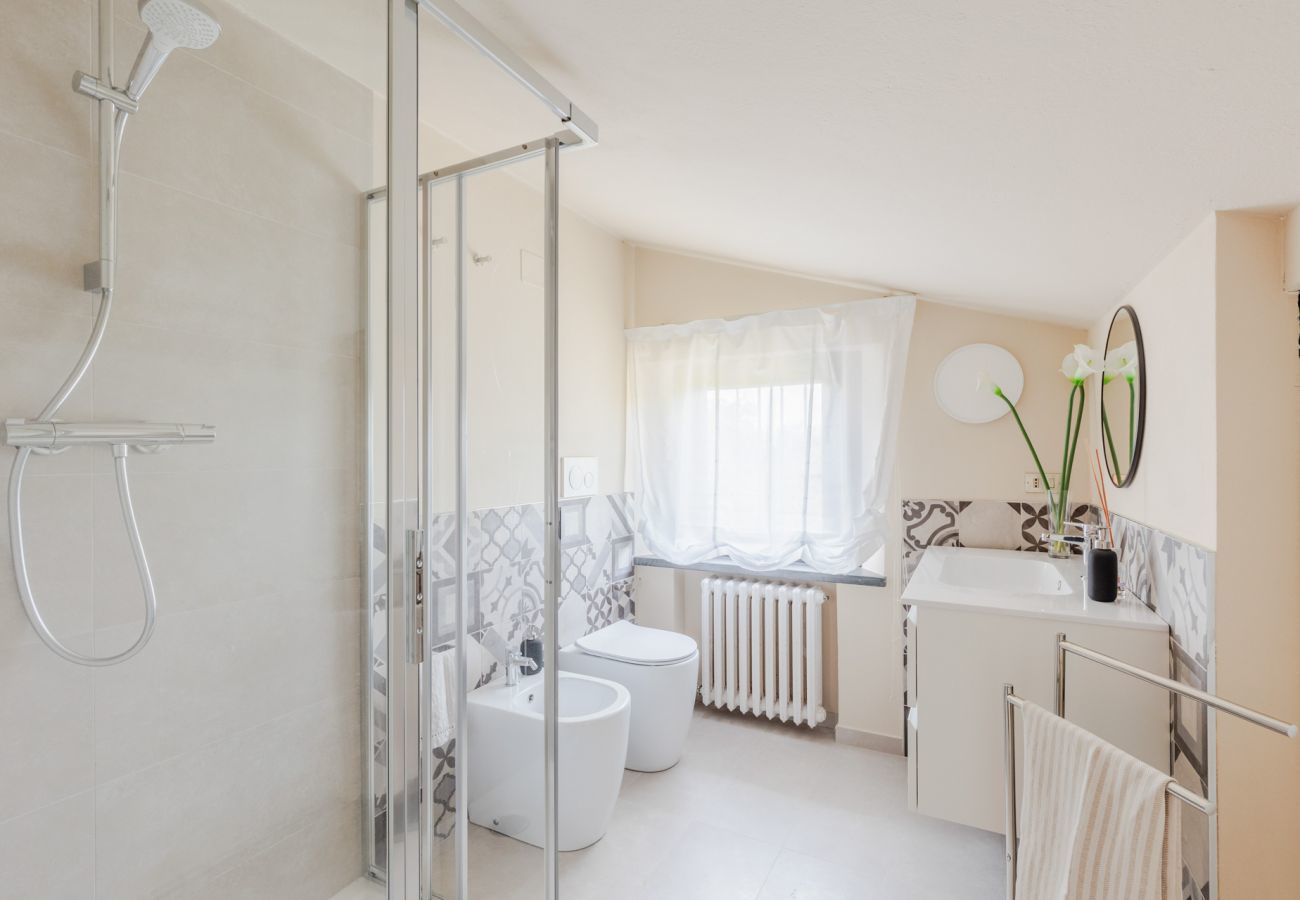 Villa in Bientina - Cà Uvenere, Modern Farmhouse with Pool