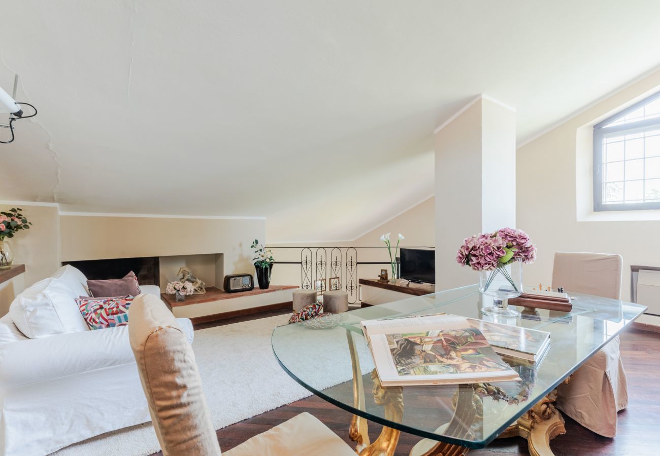 Villa in Bientina - Cà Uvenere, Modern Farmhouse with Pool