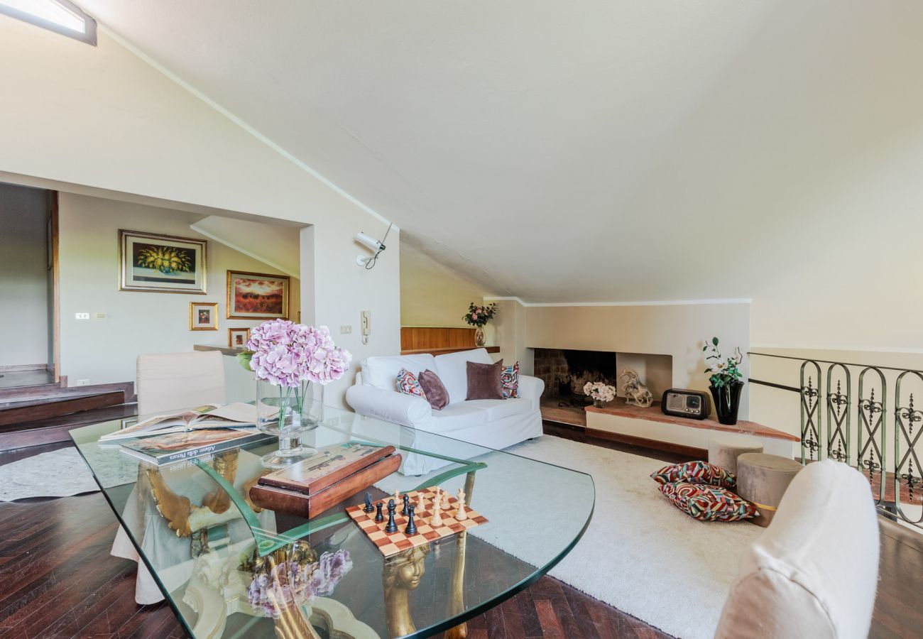 Villa in Bientina - Cà Uvenere, Modern Farmhouse with Pool