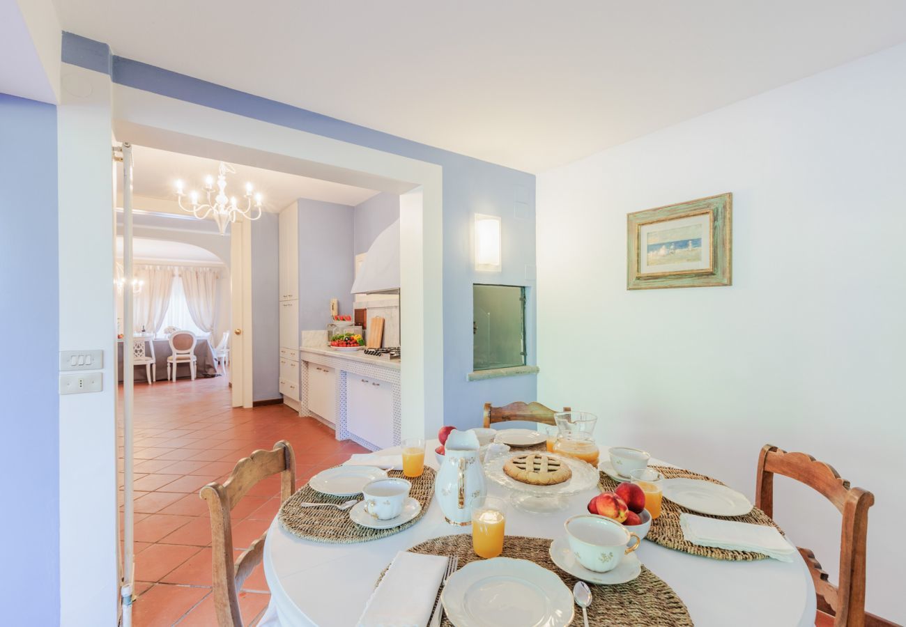 Villa in Bientina - Cà Uvenere, Modern Farmhouse with Pool