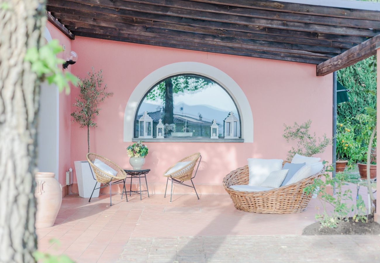 Villa in Bientina - Cà Uvenere, Modern Farmhouse with Pool