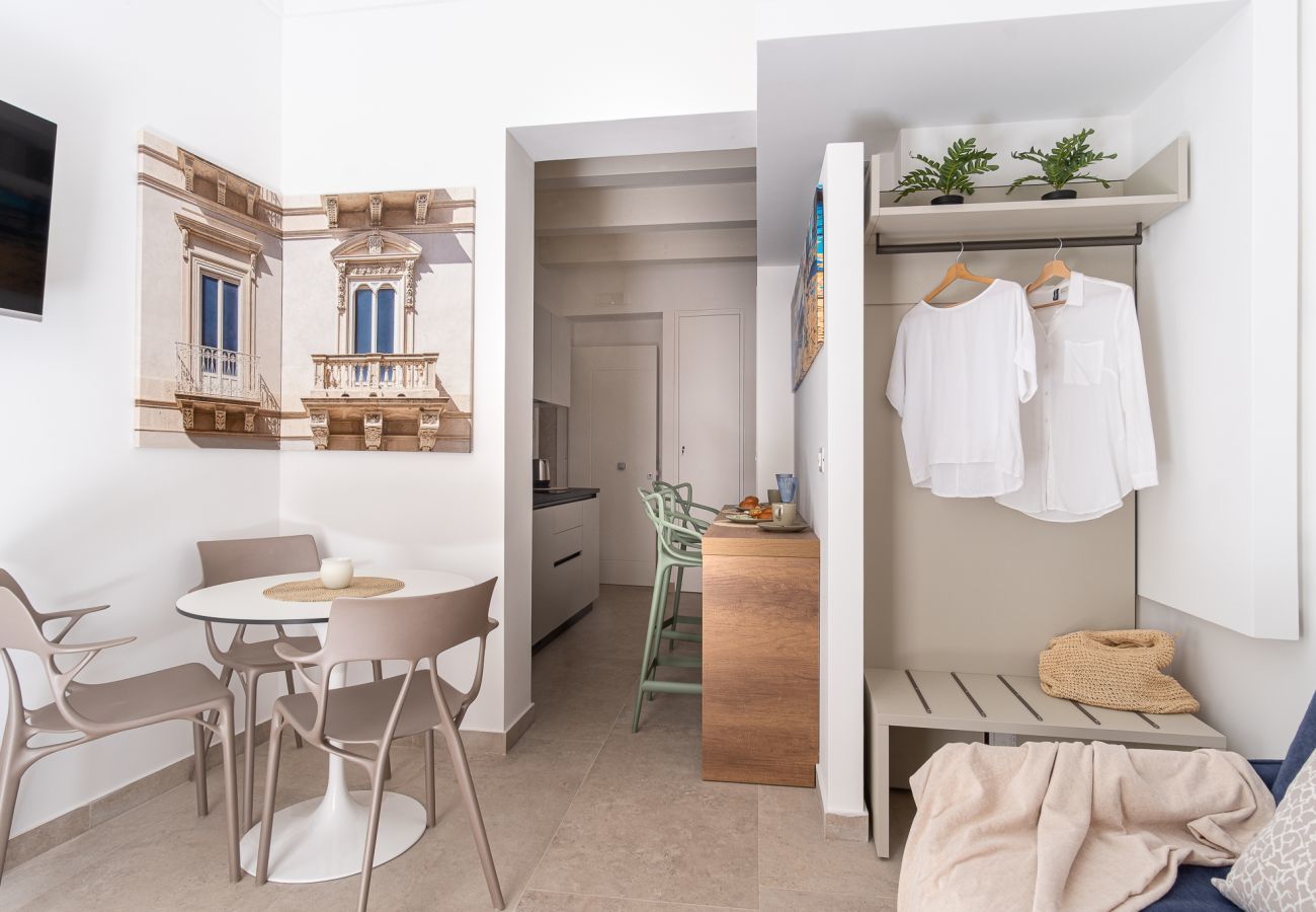 Apartment in Syracuse - Palazzo Amalfitania 3