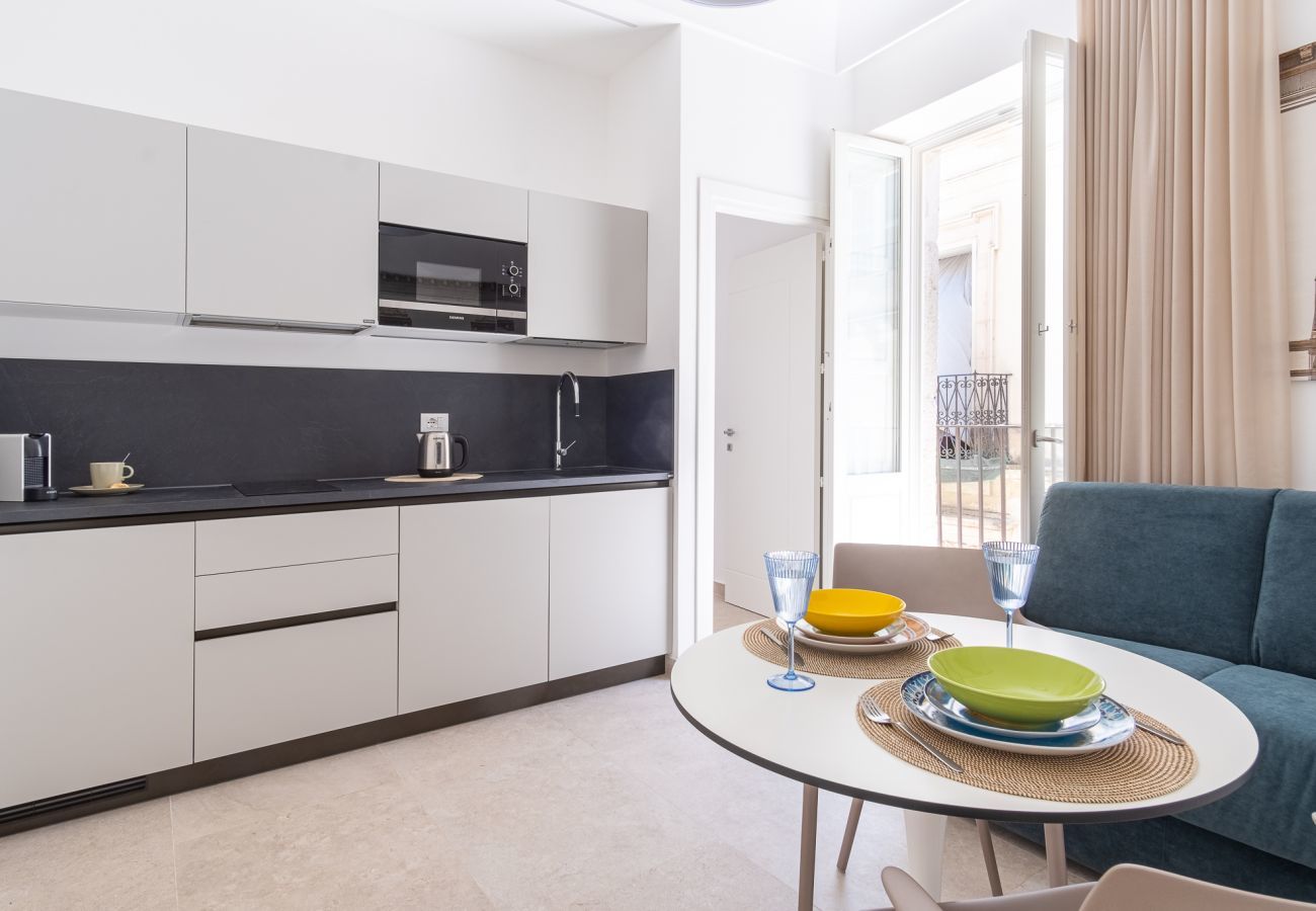 Apartment in Syracuse - Palazzo Amalfitania apt 4, by Dimore in Sicily