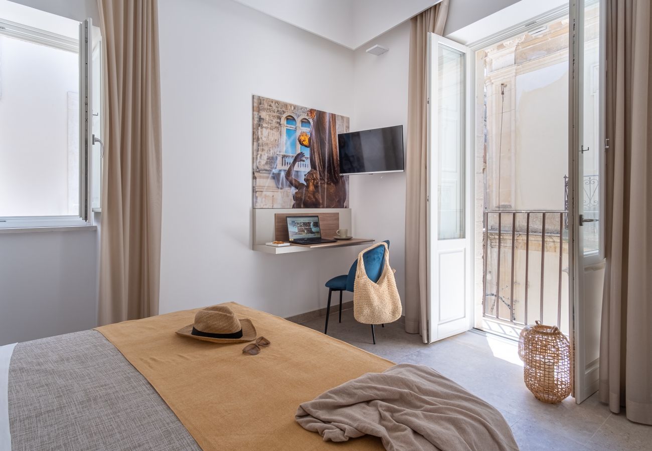 Apartment in Syracuse - Palazzo Amalfitania apt 4, by Dimore in Sicily