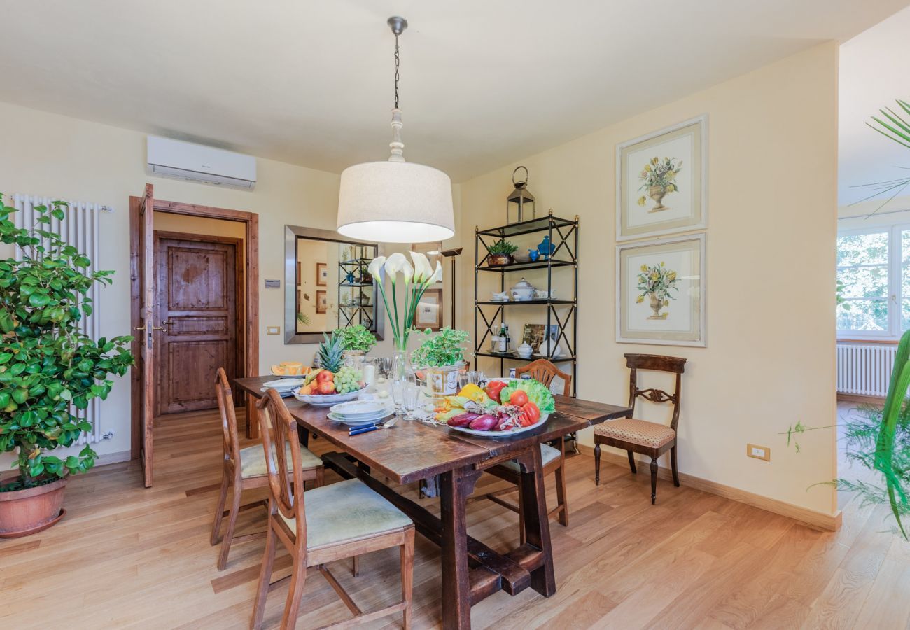 Villa in Lucca - Bassotta Cottage, a Charming Fairytale