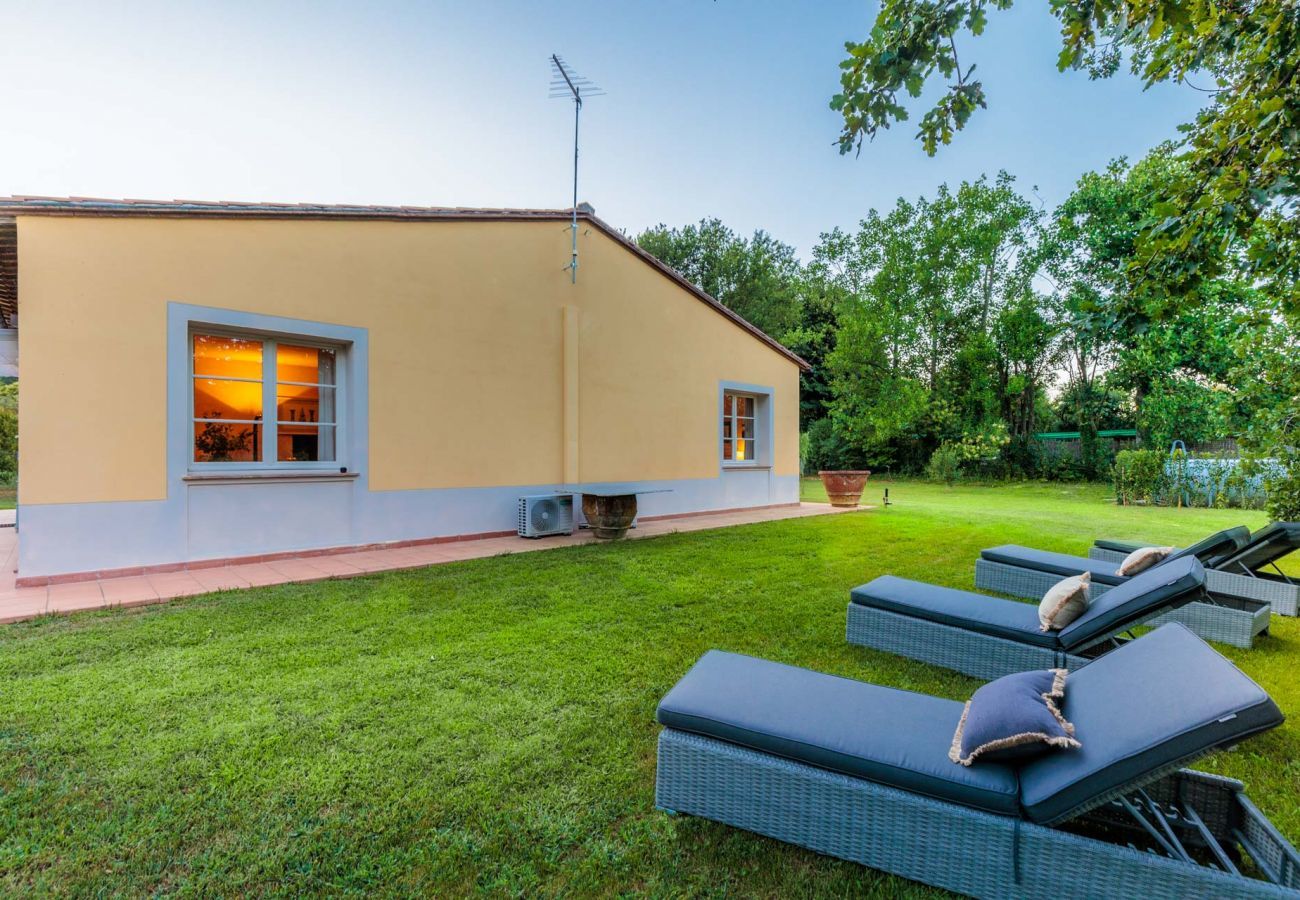 Villa in Lucca - Bassotta Cottage, a Charming Fairytale