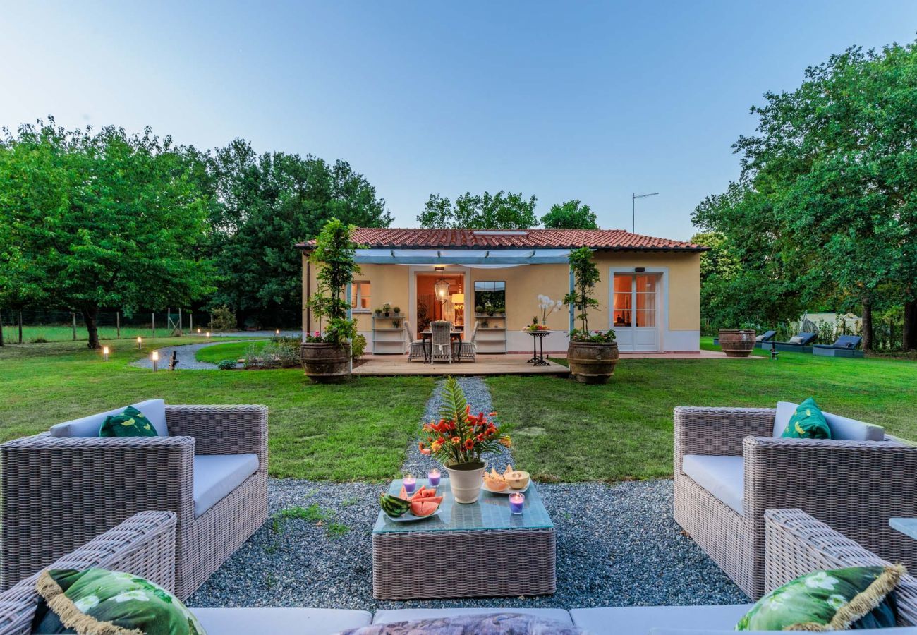 Villa in Lucca - Bassotta Cottage, a Charming Fairytale