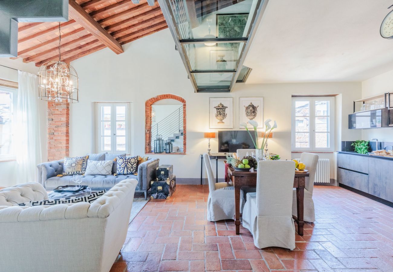 Apartment in Lucca - Casa Lucky, a Modern Lucca Penthouse