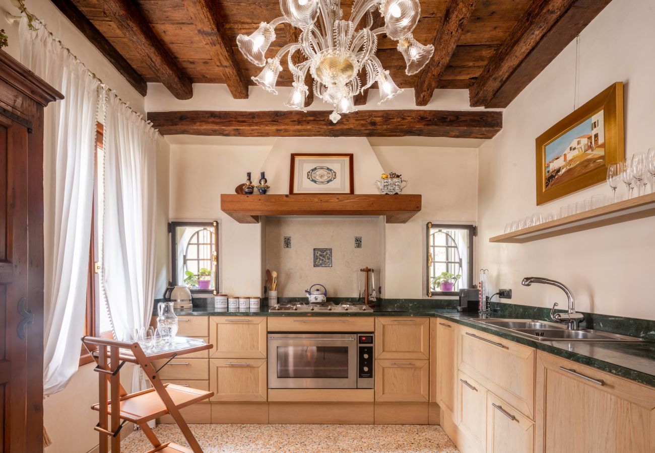 Apartment in Venice - Garden Mansion with Private Mooring R&R