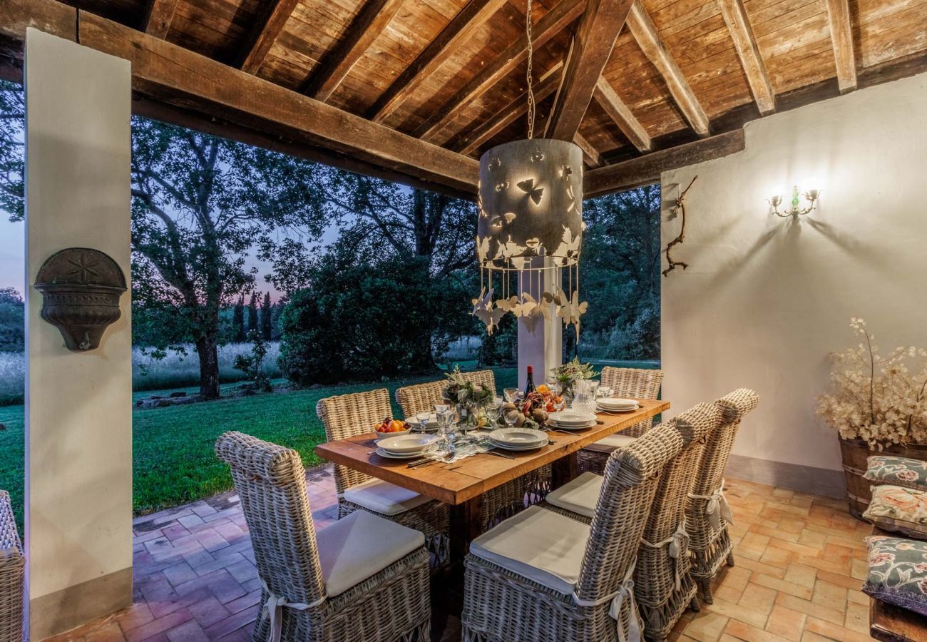 Villa in Orentano - Villa Drago, an authentic Farmhouse with Private Pool in Orentano