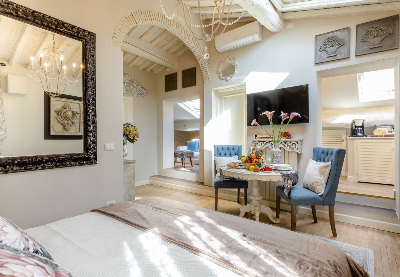 Apartment in Lucca - Moro Studio Suite