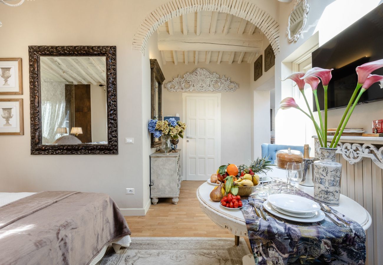 Apartment in Lucca - Moro Studio Suite