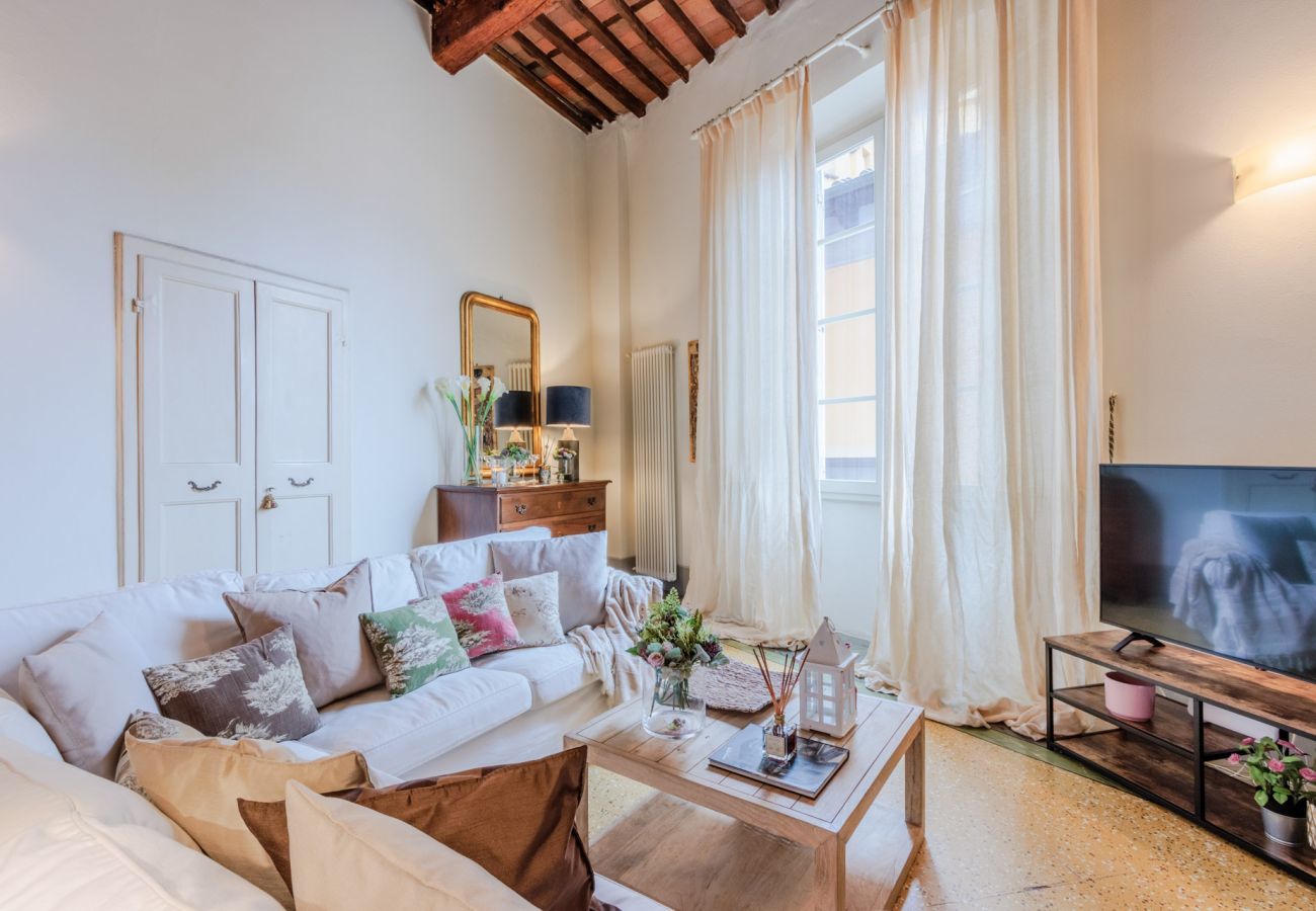 Apartment in Lucca - Casta Dama Apartment