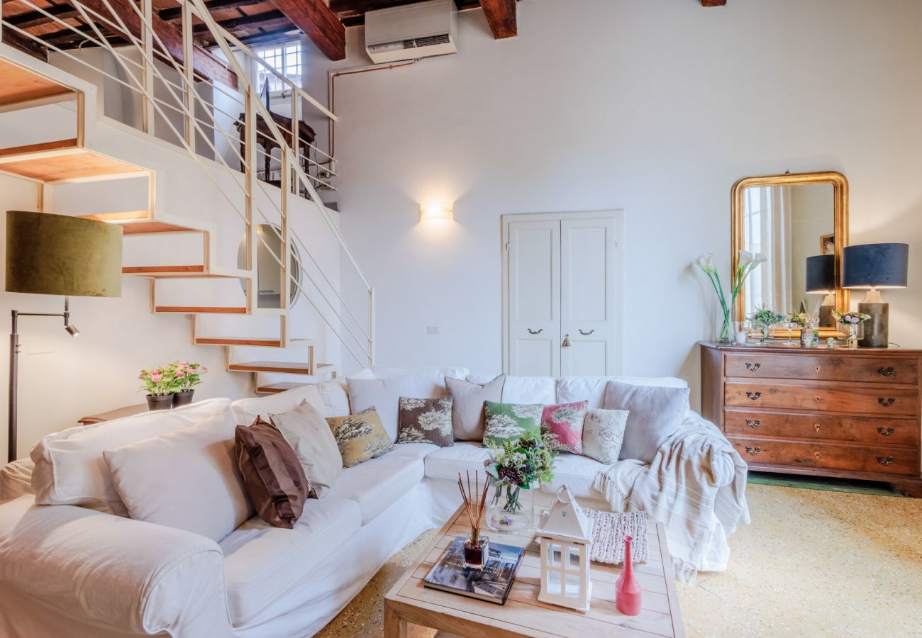 Apartment in Lucca - Casta Dama Apartment