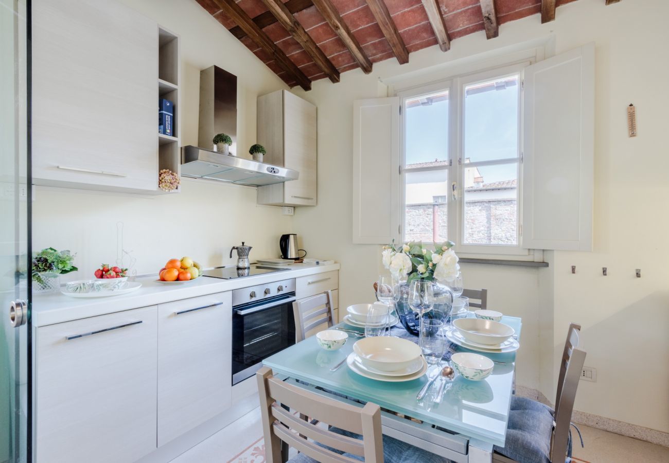 Apartment in Lucca - Casa Helene