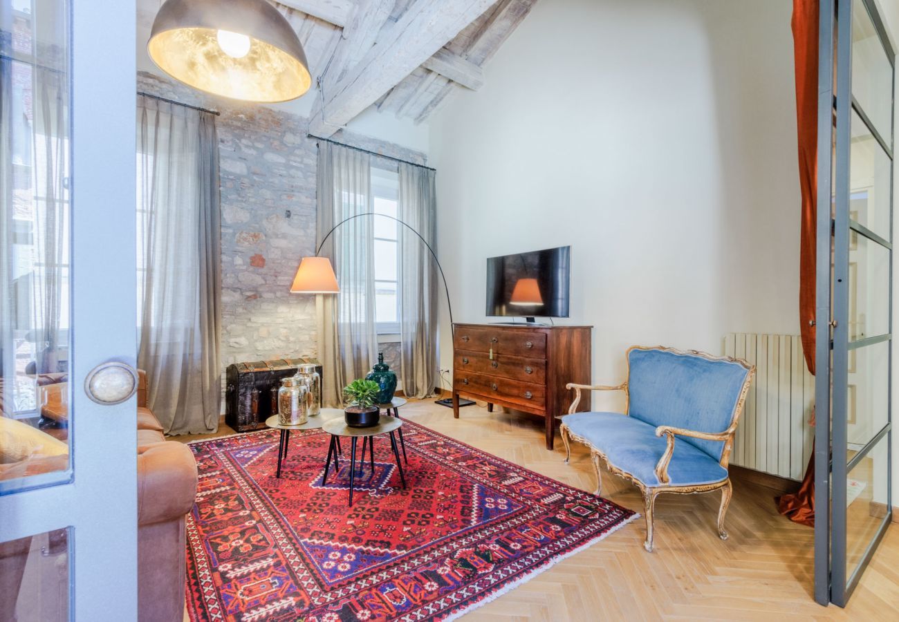 Apartment in Lucca - The Healing Garden