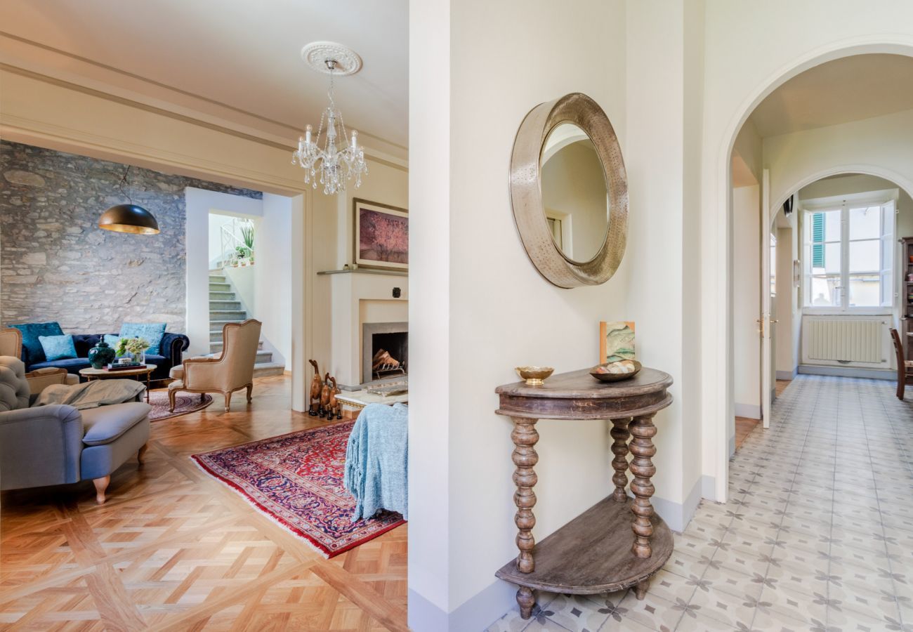 Apartment in Lucca - The Healing Garden