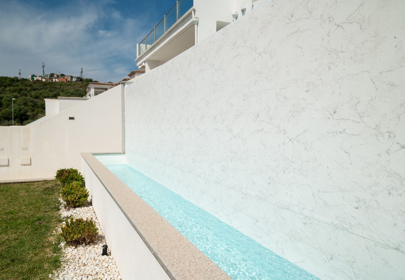 Villa in Budoni - Villa Square - modern holiday retreat with pool in Sardinia
