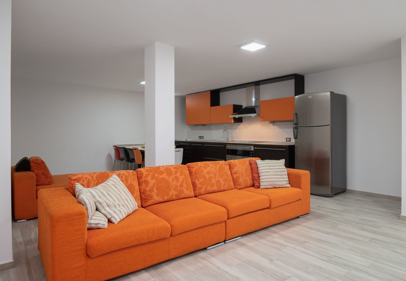 Villa in Budoni - Villa Square - modern holiday retreat with pool in Sardinia