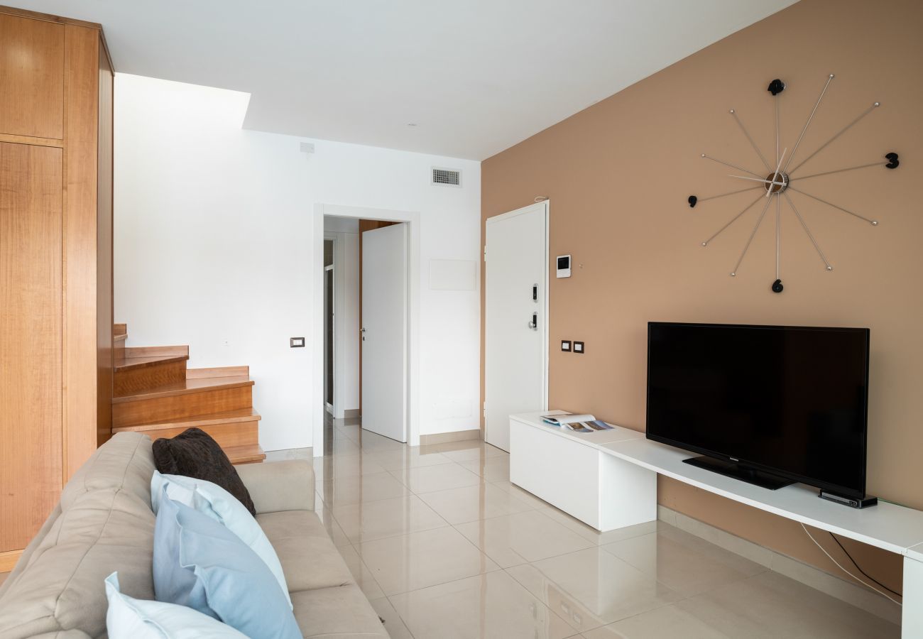 Villa in Budoni - Villa Square - modern holiday retreat with pool in Sardinia