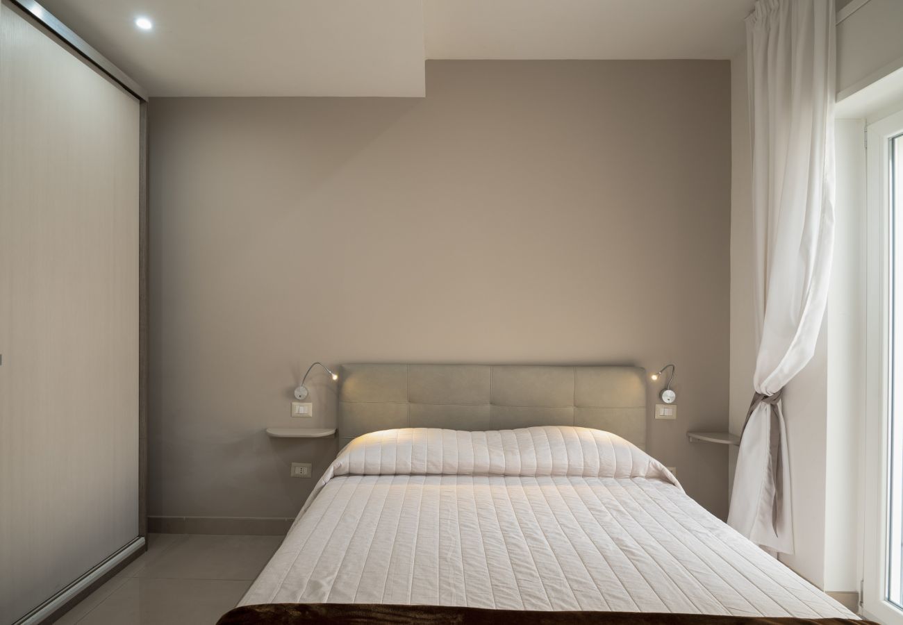 Villa in Budoni - Villa Square - modern holiday retreat with pool in Sardinia