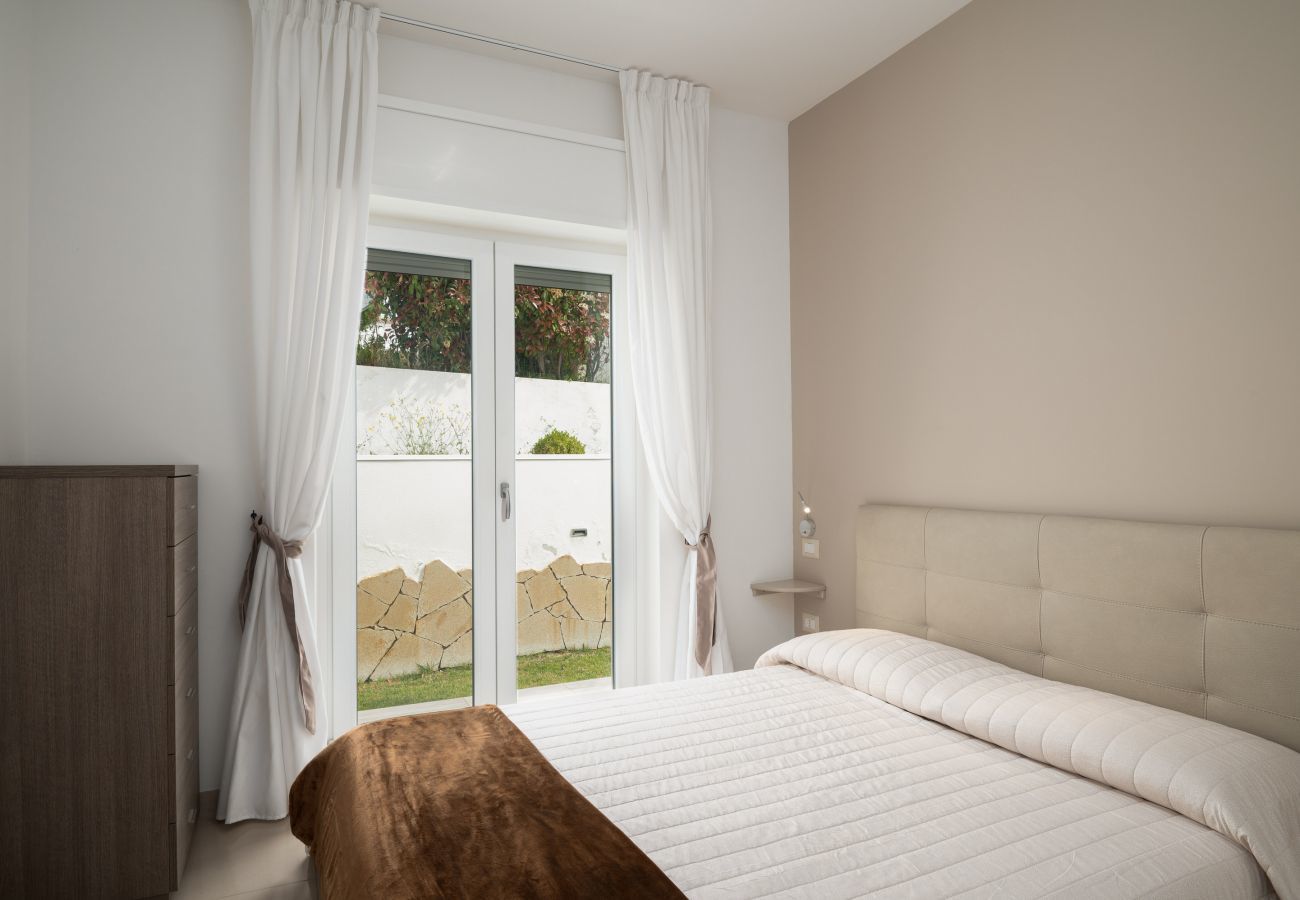 Villa in Budoni - Villa Square - modern holiday retreat with pool in Sardinia