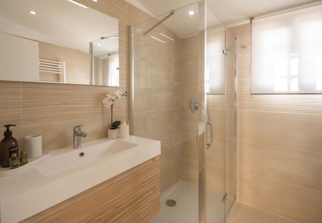 Apartment in Venice - Sant'Aponal Cozy Apartment with Terrace R&R