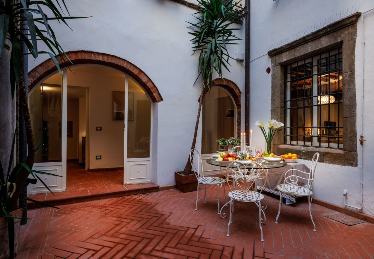 Apartment in Lucca - Casa Al Dipinto