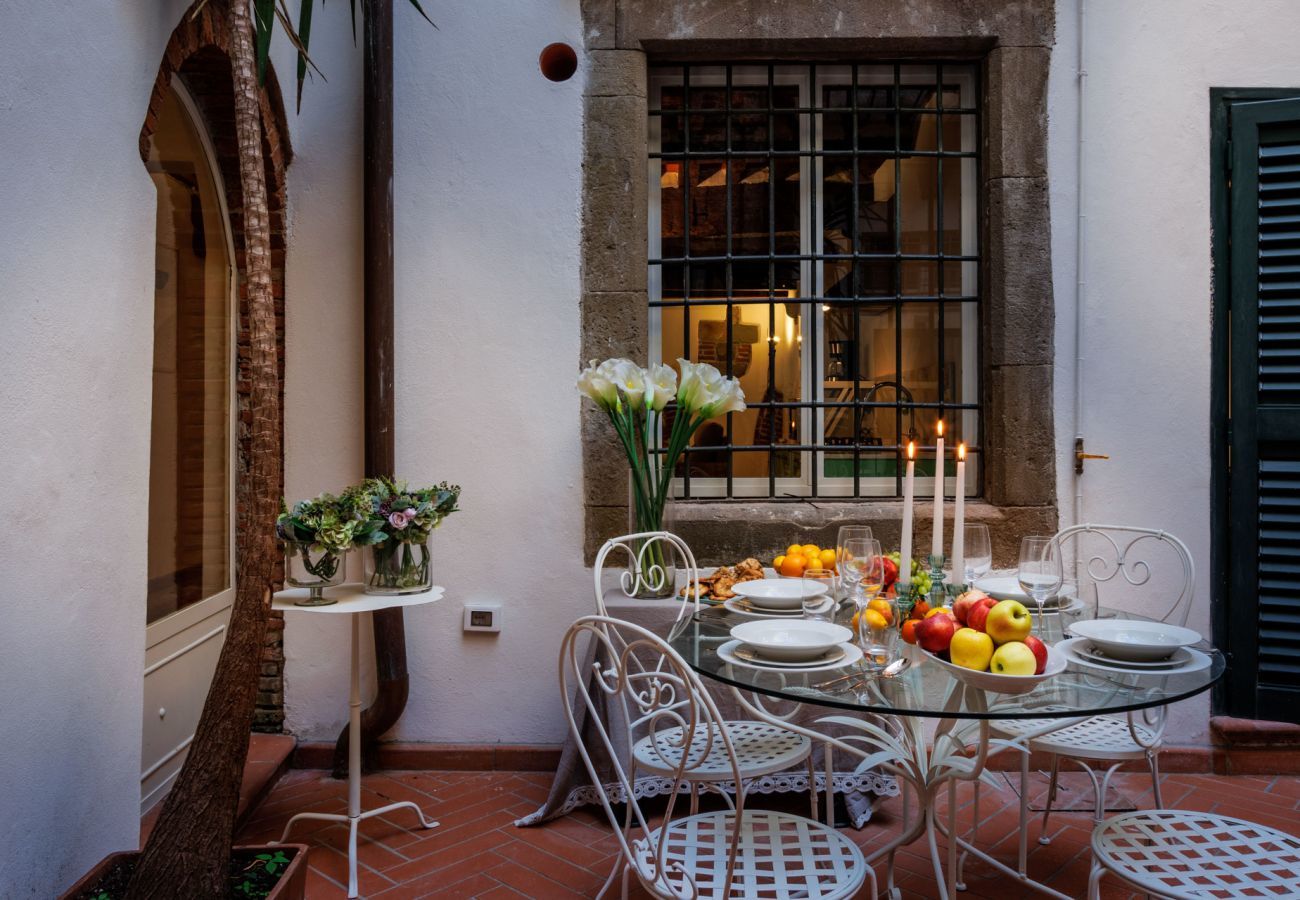 Apartment in Lucca - Casa Al Dipinto