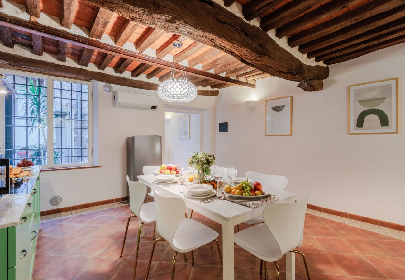 Apartment in Lucca - Casa Al Dipinto