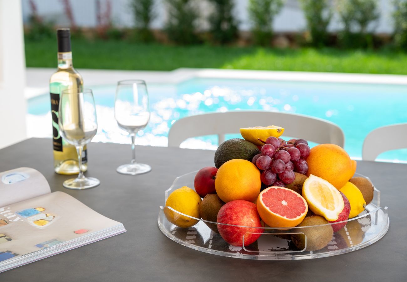 Villa in Budoni - Bellevue 36E by Klodge - stylish villa with exclusive pool