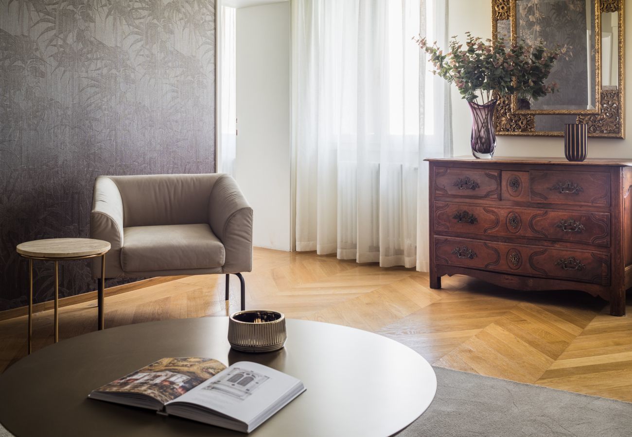 Apartment in Venice - San Giovanni e Paolo Canal View Apartment R&R