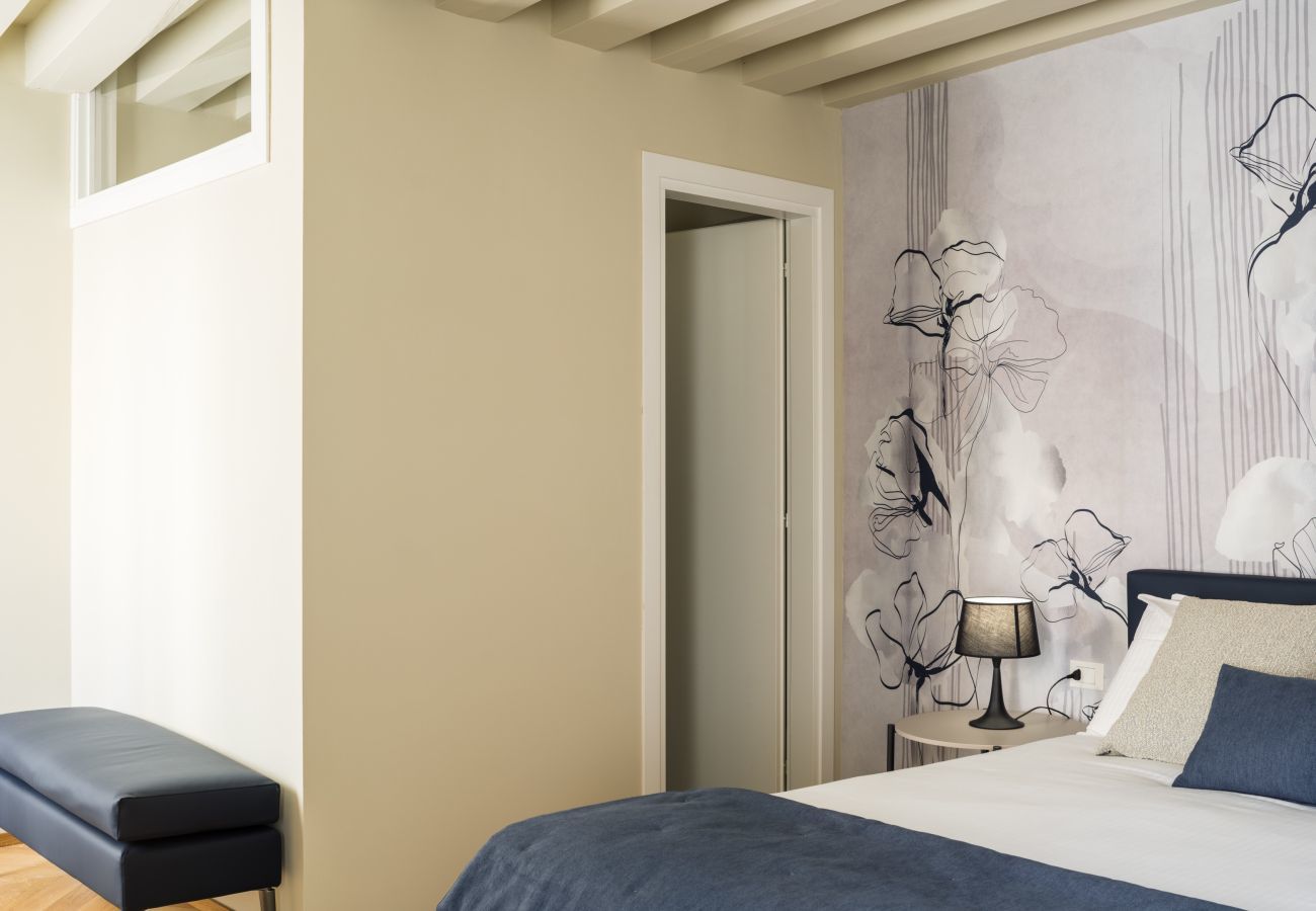 Apartment in Venice - San Giovanni e Paolo Canal View Apartment R&R