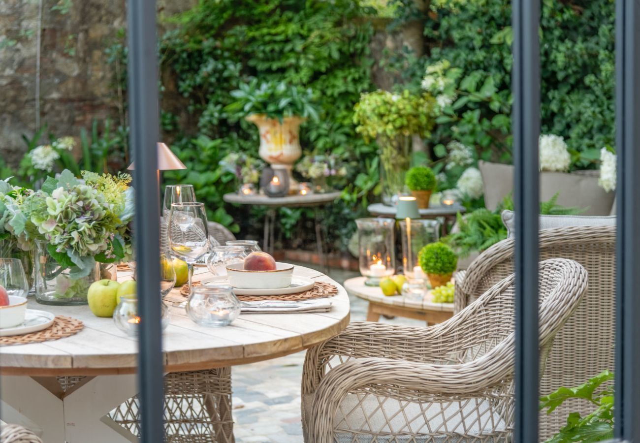 Apartment in Lucca - The Garden Lodge