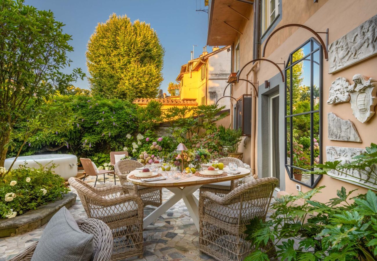 Apartment in Lucca - The Garden Lodge