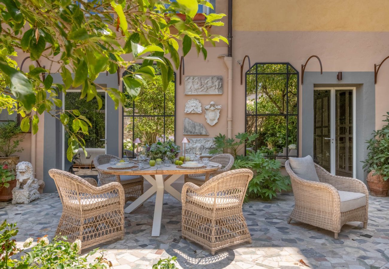 Apartment in Lucca - The Garden Lodge