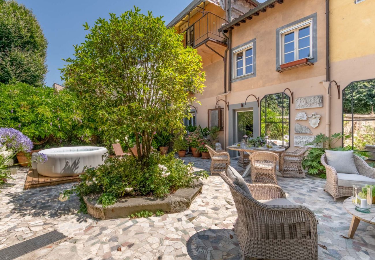 Apartment in Lucca - The Garden Lodge