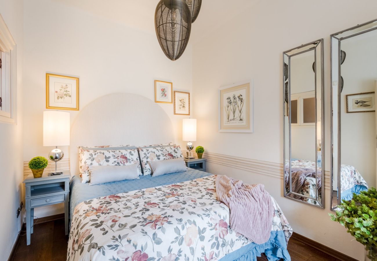 Apartment in Lucca - ClockTower Penthouse