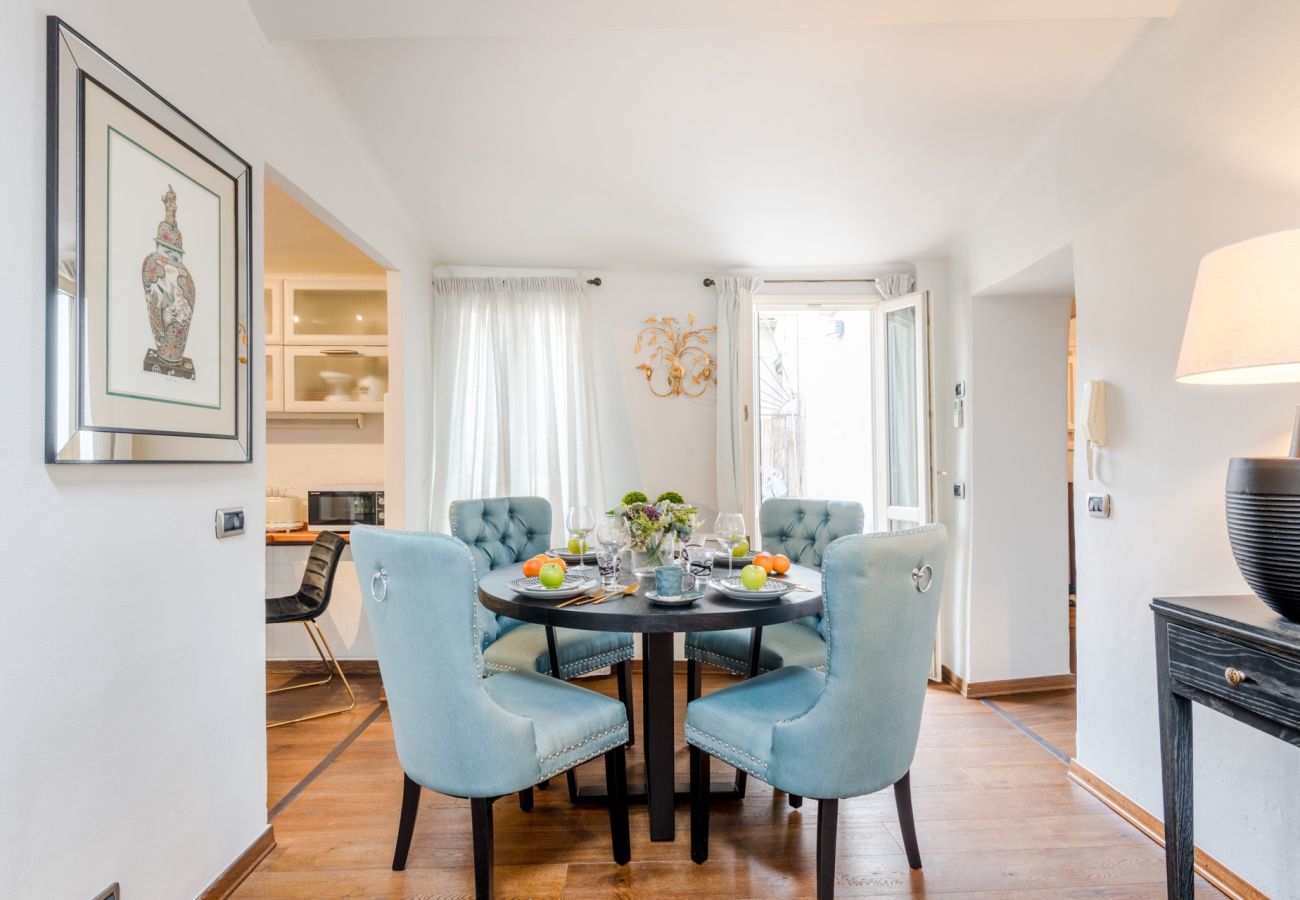 Apartment in Lucca - ClockTower Penthouse