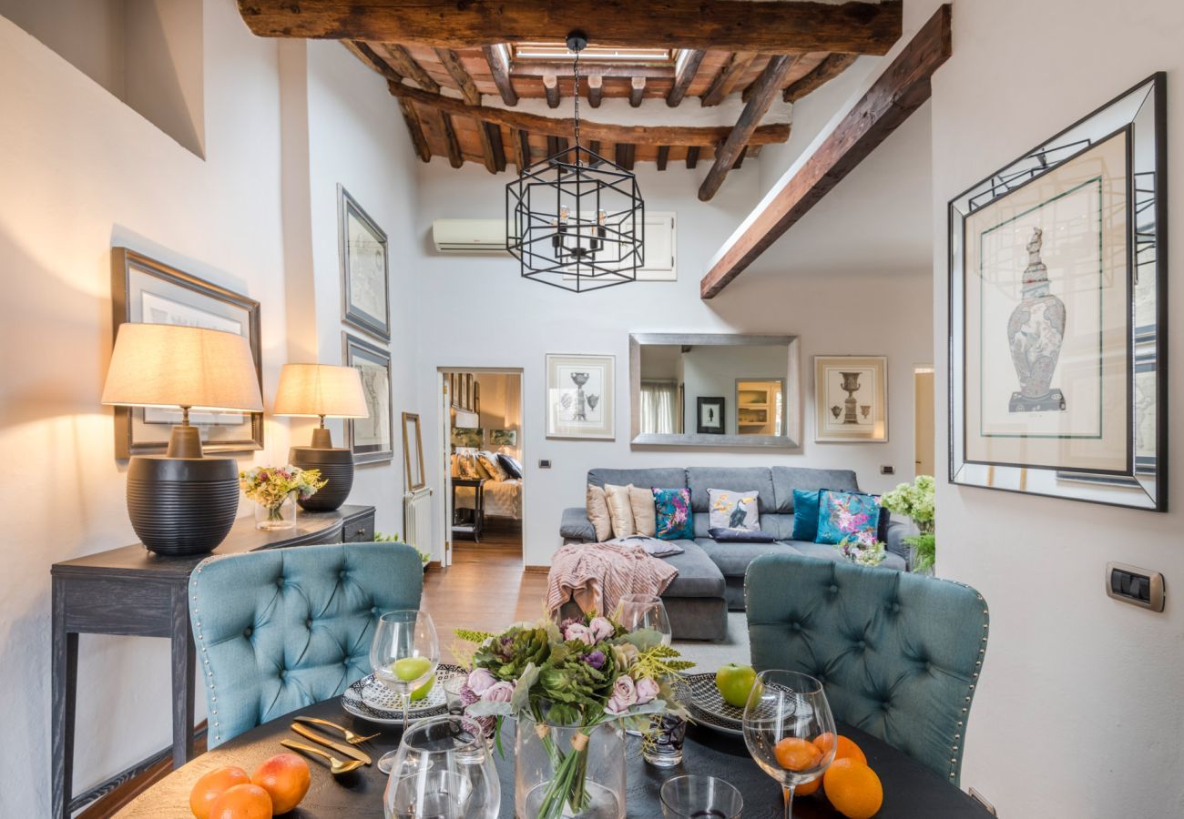Apartment in Lucca - ClockTower Penthouse