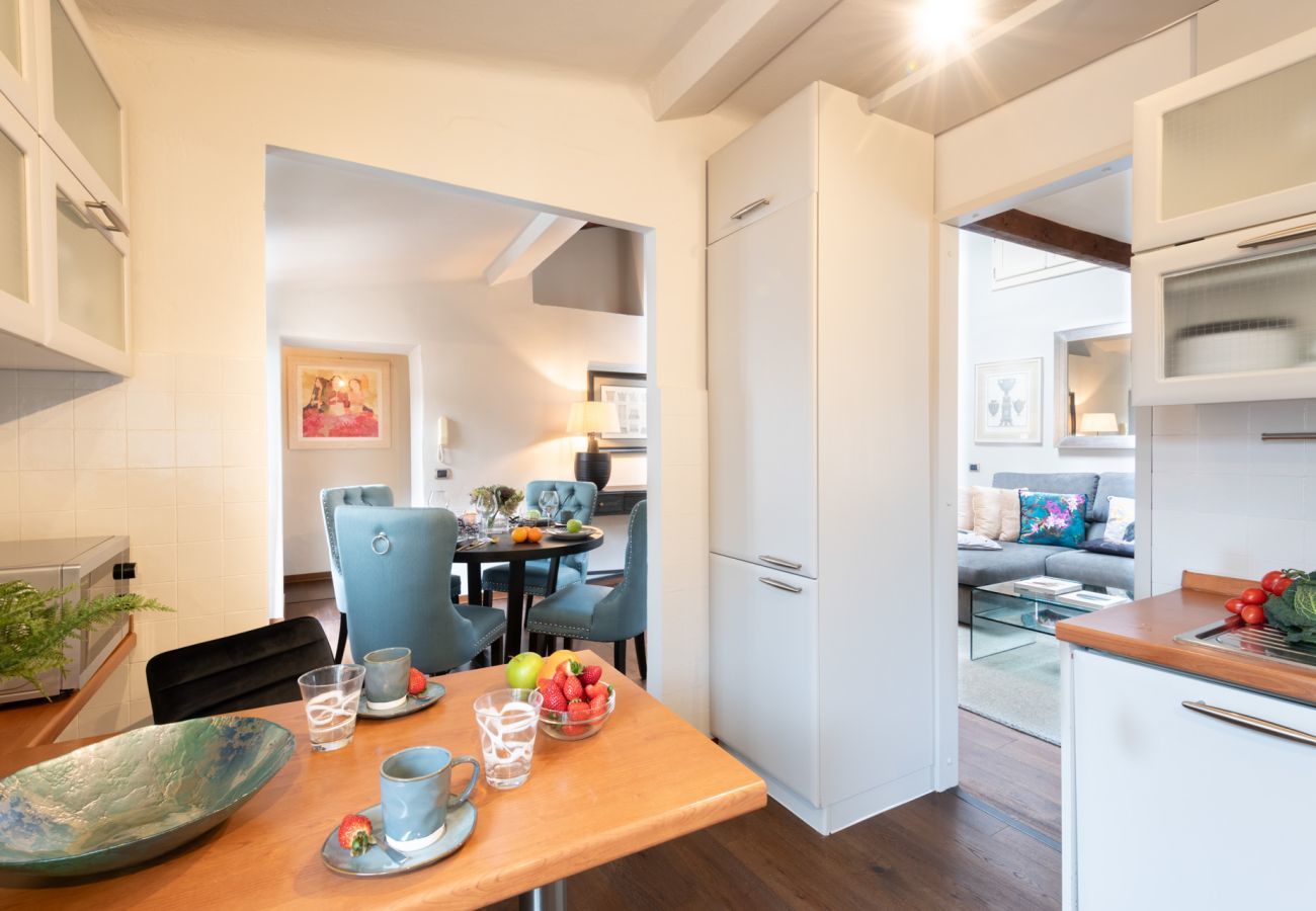 Apartment in Lucca - ClockTower Penthouse