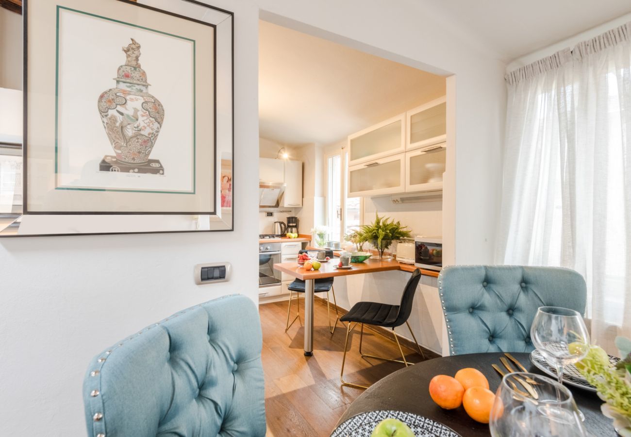 Apartment in Lucca - ClockTower Penthouse