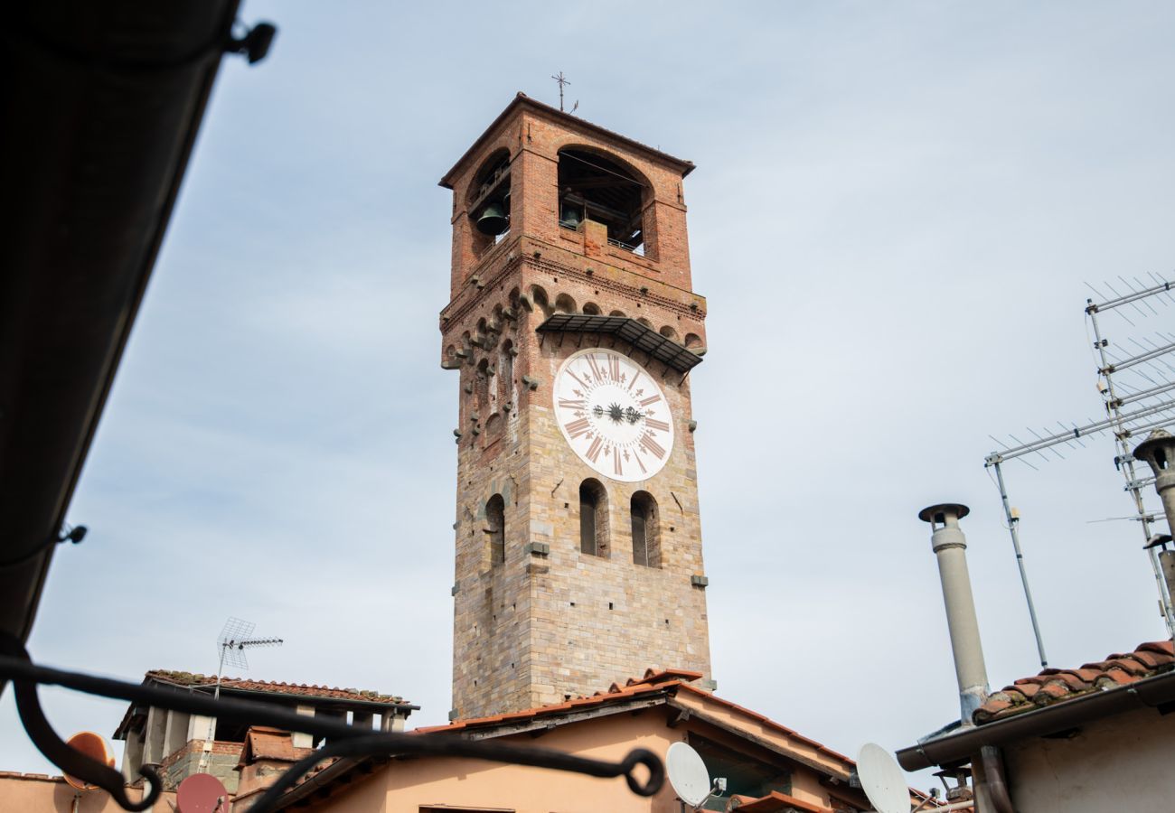 Apartment in Lucca - ClockTower Penthouse