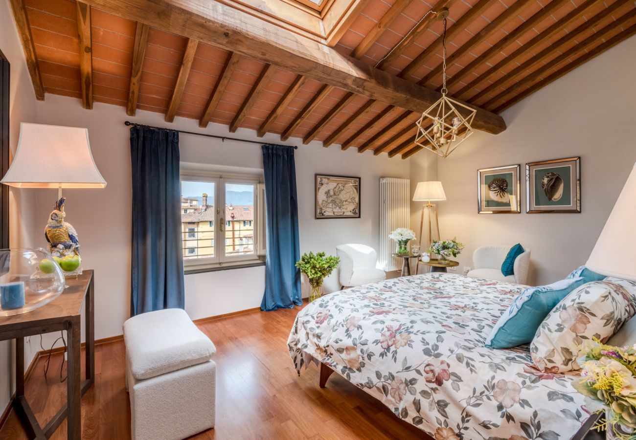 Apartment in Lucca - De Nobili Penthouse